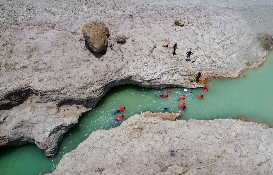 صدور ۲۸ کارت راهنمای بلد محلی برای فعالان گردشگری پارسیان