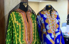 ۳۰ هنرمند هرمزگانی آثار پوشاک سنتی خود را در نمایشگاه تخصصی عرضه کردند