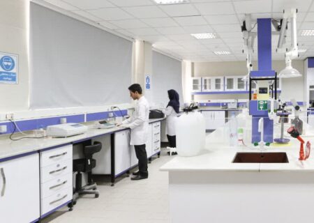 گواهینامه برنامه ایمنی آب برای چهار شهر و روستای هرمزگان صادر شد