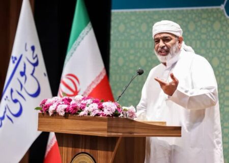 انتقاد امام جمعه اهل سنت بندرعباس از قطعی پی در پی برق در هرمزگان