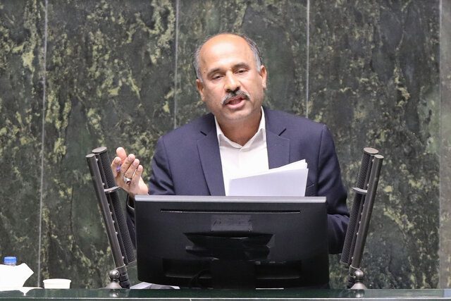 واکنش نماینده هرمزگان به اعتراض برخی استان‌ها نسبت به کاهش سهمیه پزشکی