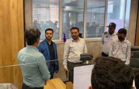 بازدید دادستان مرکز استان هرمزگان از اسکله شهید رجایی بندرعباس/صدور دستورات ویژه قضایی به منظور ساماندهی خدمات رسانی به رانندگان و فعالان حوزه حمل و نقل