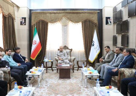 دیدار مدیرعامل گروه فولاد مبارکه با استاندار هرمزگان و بررسی ظرفیت‌های اقتصادی استان