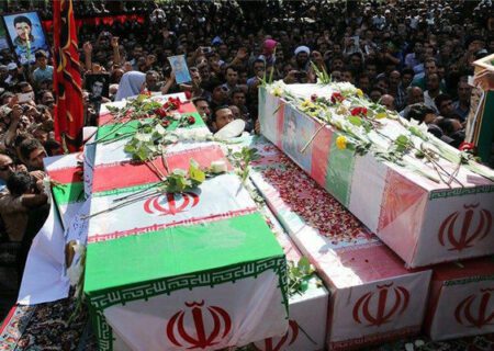 برگزاری مراسم تشییع شهدای گمنام در بندرعباس