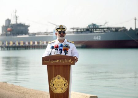 ناوشکن سهند آماده حضور در آب‌های دوردست و عمق اقیانوس‌ها است